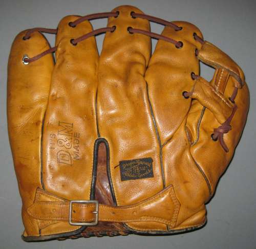 Joe Cronin D&M G98 Back