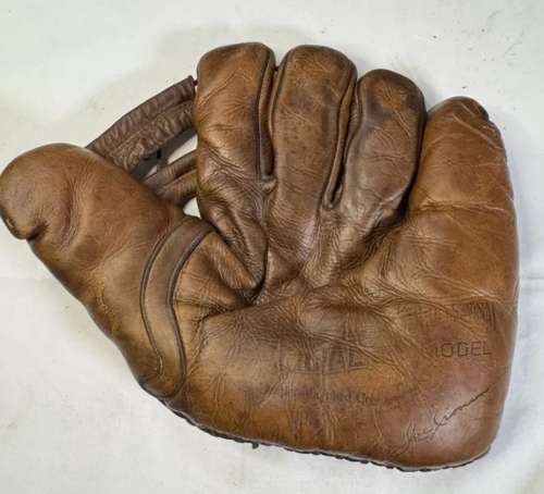 Joe Cronin DM G98 Front