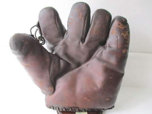 Max Carey D&M G93 Front