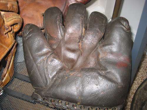 Rabbit Maranville D&M Double Button Front