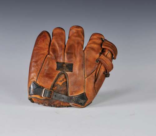 Red Ruffing D&M G12 Back