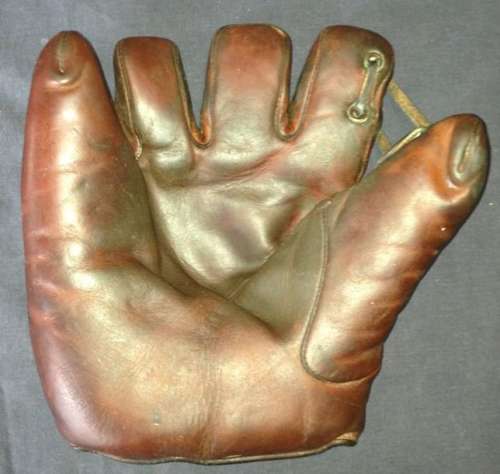 Bill Doak Rawlings Original Lefty Front