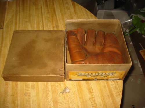 Augie Galan Dubow Box