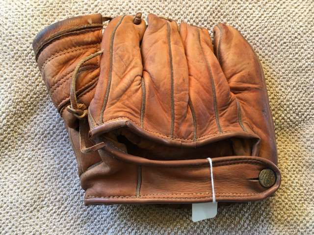 Don Newcombe Dubow 746 Back