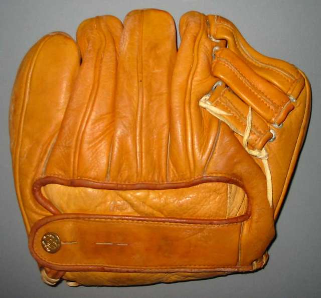 Dubow 369 Back