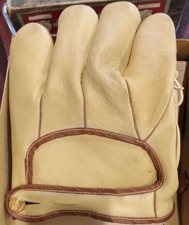Dubow 373 Back