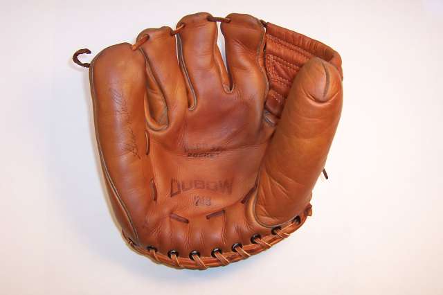 Gus Bell Dubow 748 Front