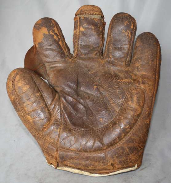Early 1900's Double Buckle Crescent Glove Front