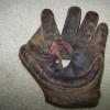 Wright & Ditson Hole in Palm Crescent Glove Front