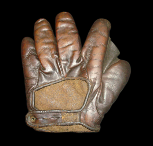 A.J. Reach Crescent Glove Dark Burgundy Back