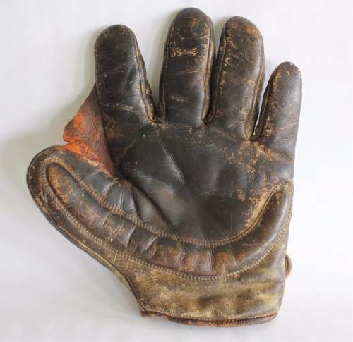 Early 1900's A.J. Reach Crescent Glove Front