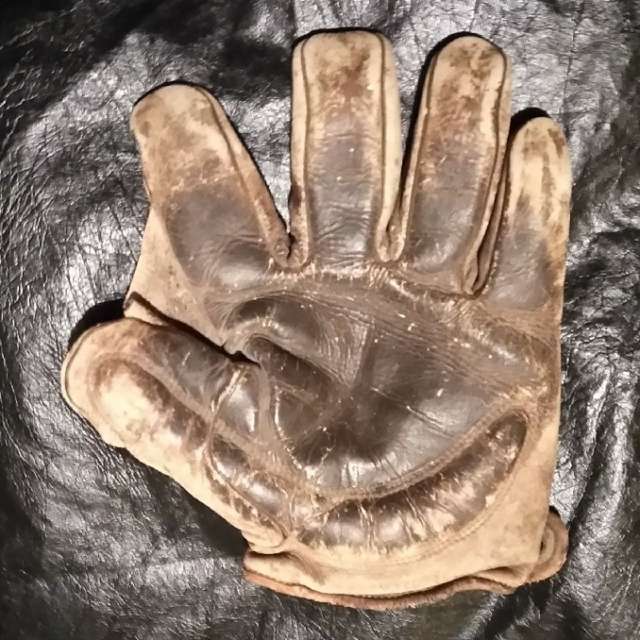 Early 1900's A.J. Reach Crescent Glove Front