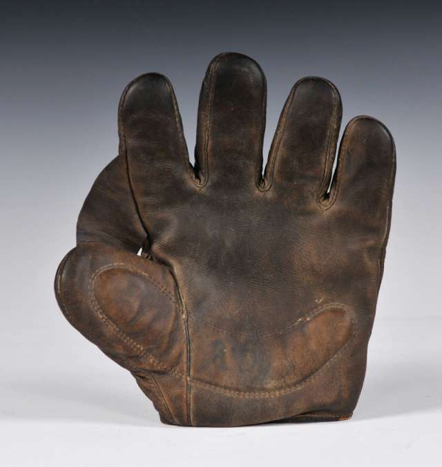 Early 1900's Buckle Back Crescent Glove Front