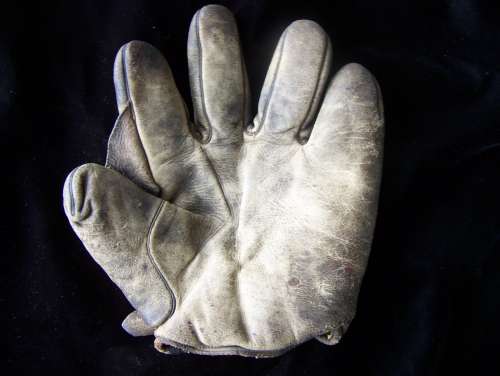 c. 1910 Buckle Back Full Web Front