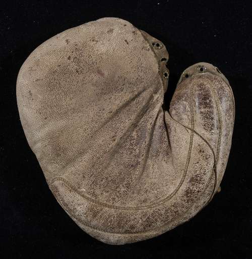 Early 1900's Bridgeport Gun Implement Co. Crescent Basemitt Lefty Front