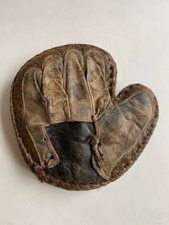 Early 1900's Crescent Catchers Mitt Back