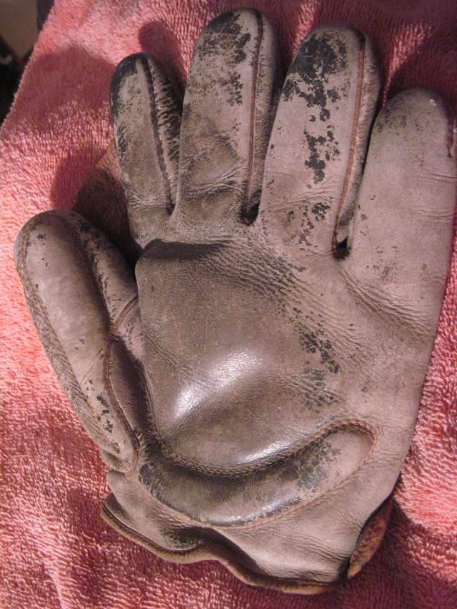 Early 1900's Crescent Glove Front