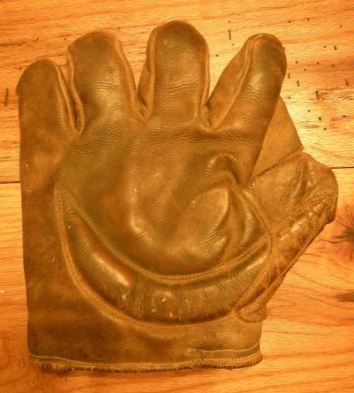 Early 1900's Crescent Lefty Brown Front