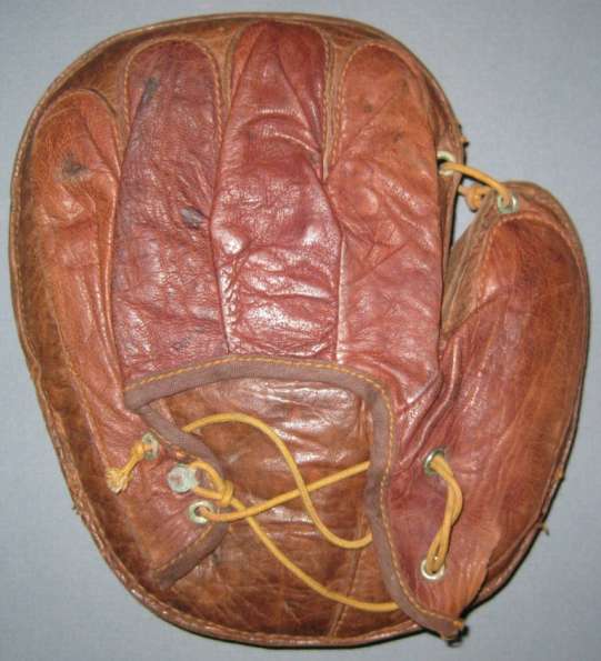 Early 1900's Youth Catchers Mitt Back