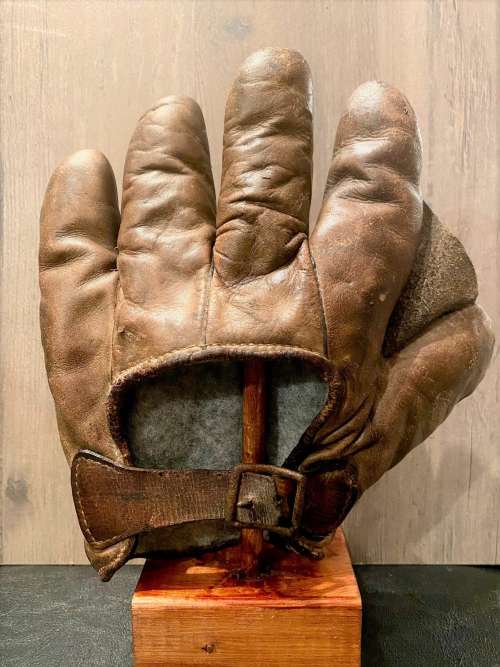 Early 1900's Modified Buckle Back Crescent Back