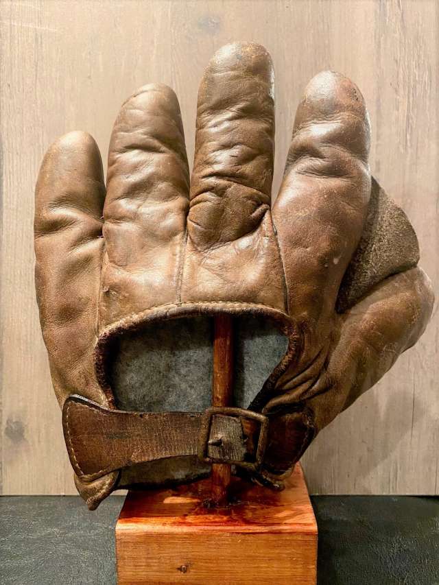 Early 1900's Modified Buckle Back Crescent Back