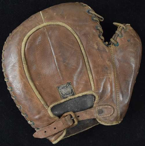 Early 1900's Spalding Crescent Basemitt Back