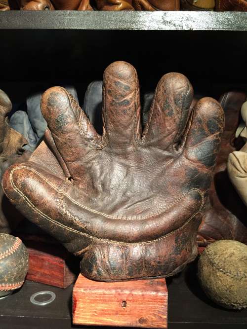 Spalding Crescent Front