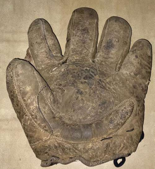 Early 1900's Spalding Crescent Glove Front