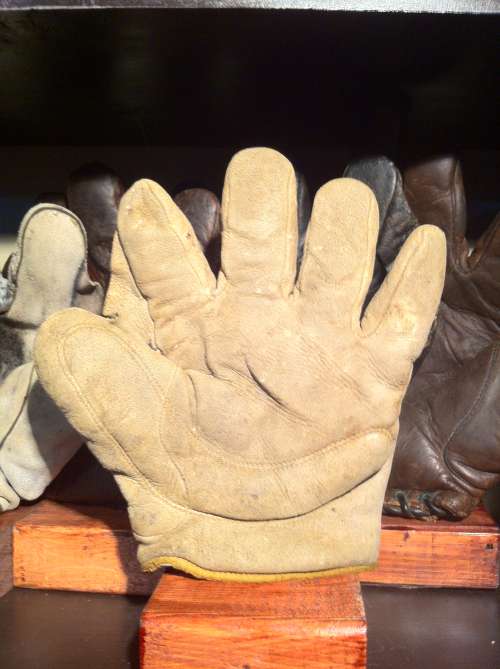 Early 1900's Victor Crescent Glove Front
