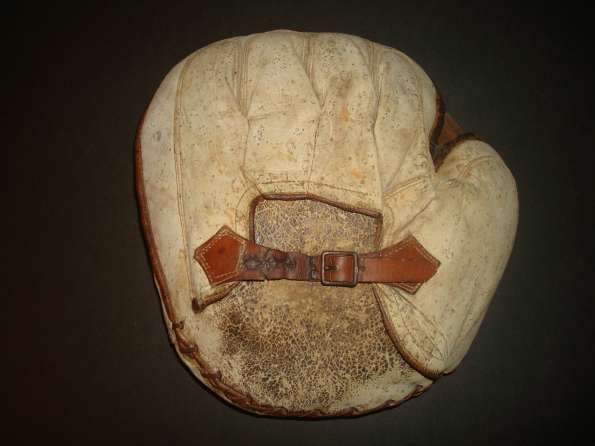 Early 1900's White Sewn Pocket Cathers Mitt Back