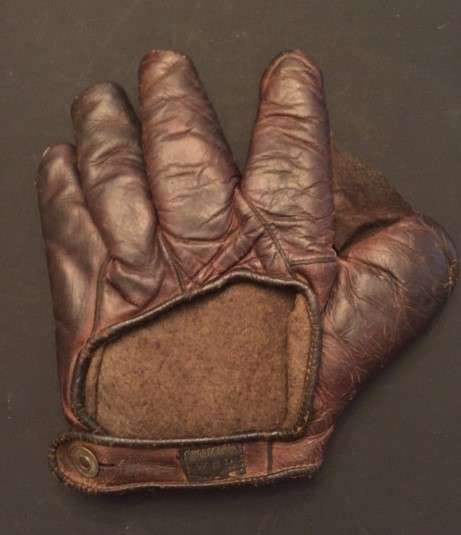 Early 1900's Wright & Ditson Crescent Back