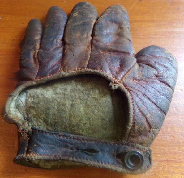 Early 1900's Youth Crescent Glove Back