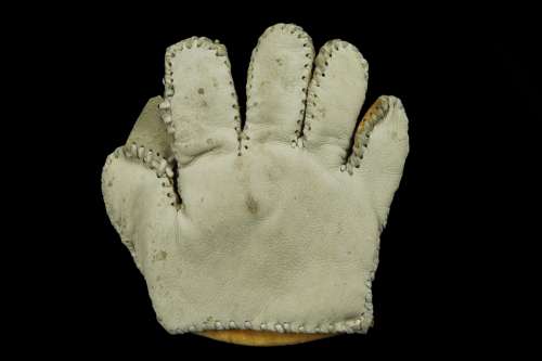 Folk Art Glove Front