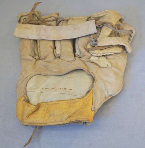 Folk Art Glove Back