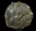 View the image: Folk Art Mitt Back