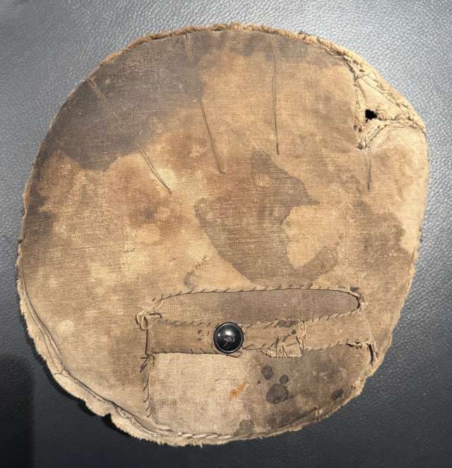 Folk Art Mitt Back
