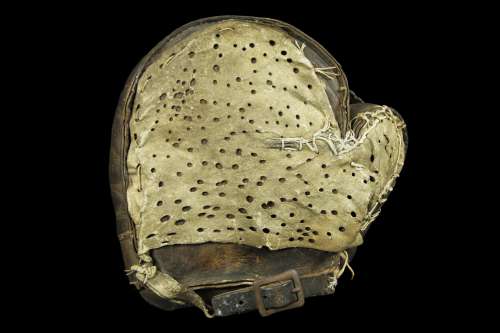 Folk Art Mitt Back
