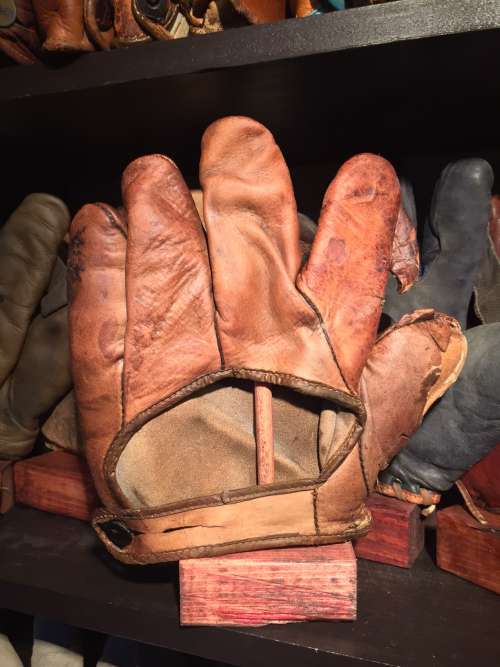 Folsom 250 SP 1 Inch Web Back