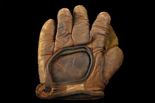 E.G. Koenigs Sons Full Web Back