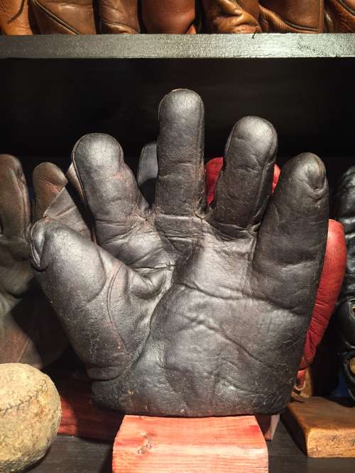 Gus Habich Full Web Black Front