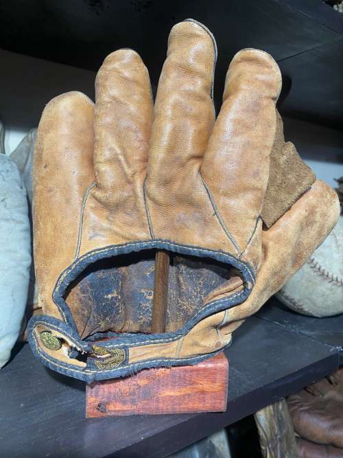 Ratsch Peerless Full Web Back