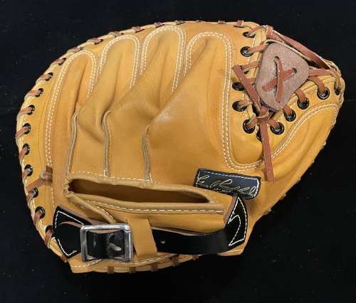 BIll Killefer George A. Reach C34 Catchers Mitt Back