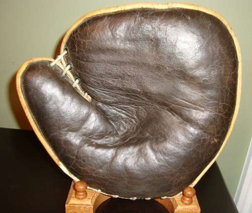 Goldsmith Basemitt Front