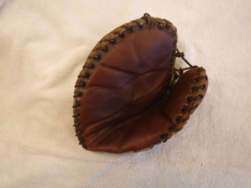 Les Powers Goldsmith LP Front