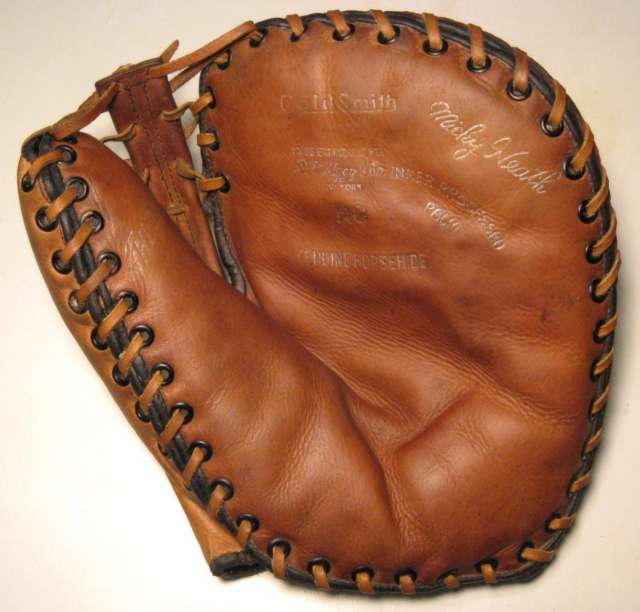 Mickey Heath Goldsmith NO Basemitt Front