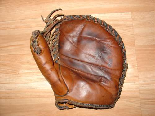 Rip Collins Goldsmith B33 Front