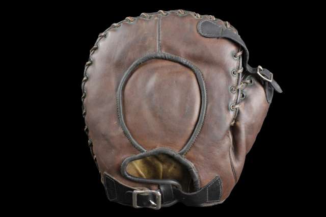 Wally Pipp Goldsmith Basemitt Back
