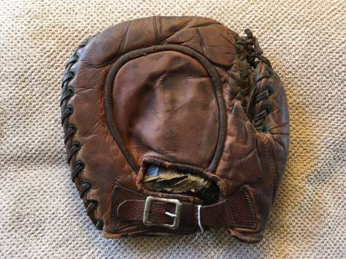 Walter Holke Goldsmith E Back