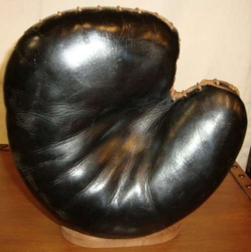 Goldsmith Lefty Catchers Mitt Front