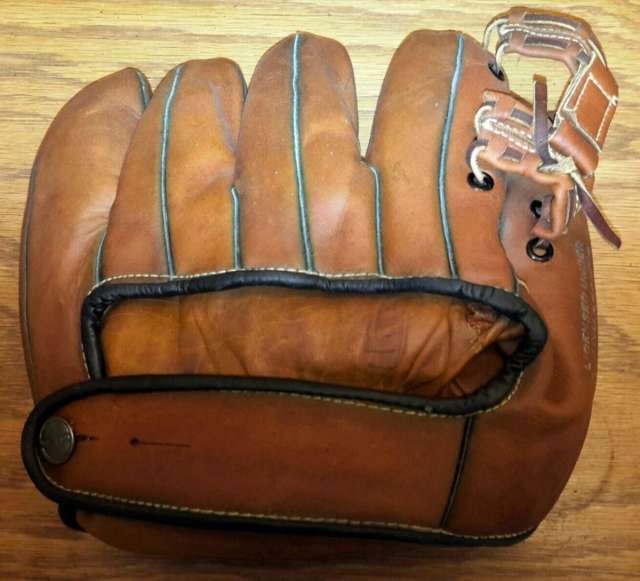 Dixie Walker Goldsmith HC Back